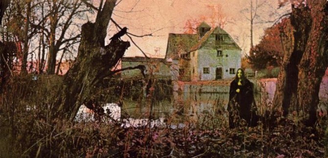 A montage of the cover showing the surroundings of the site where album cover was taken