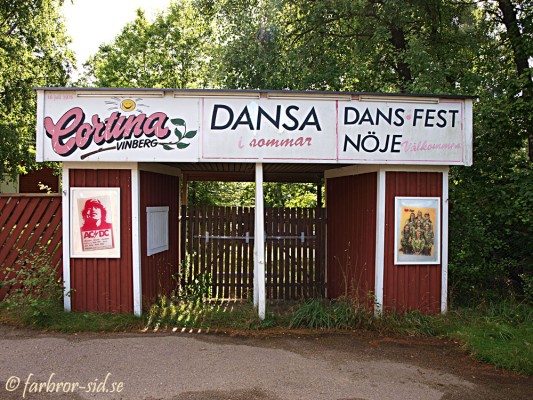 The entrance to Cortina in Vinberg, where AC/DC played their first gig in Sweden on the 16th July 1976