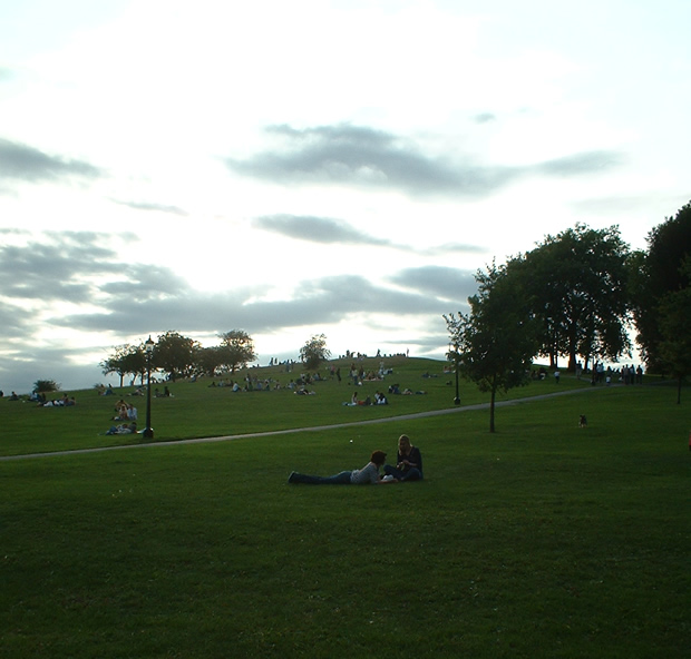 Primrose Hill summer 2007 photo by Emanuel Berglund