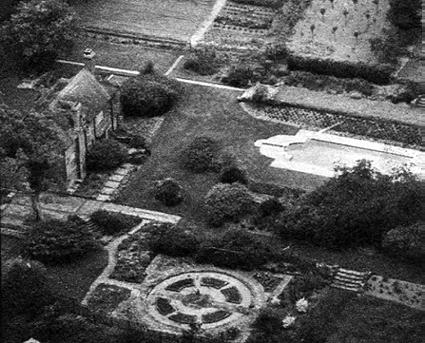 Aerial shot of Cotchford farm a few days after Brians death