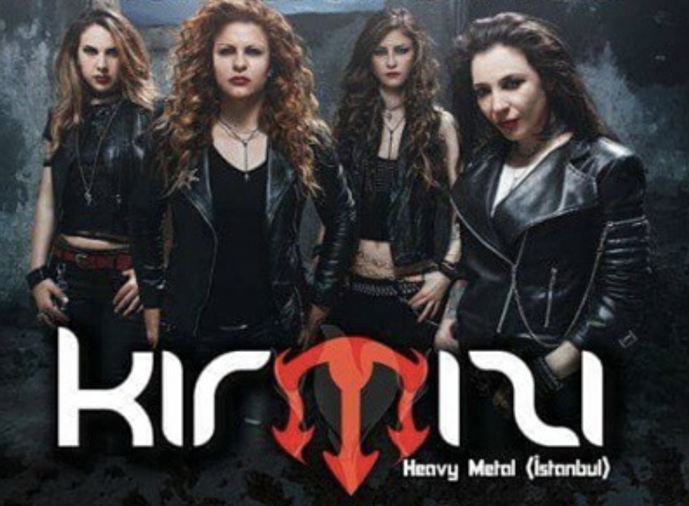 Kırmızı